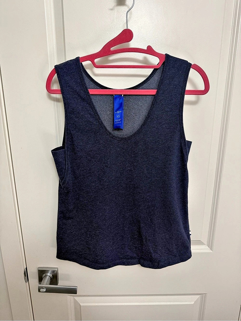 Kit and Ace Scoop Neck Grey Tank Top in size   XS